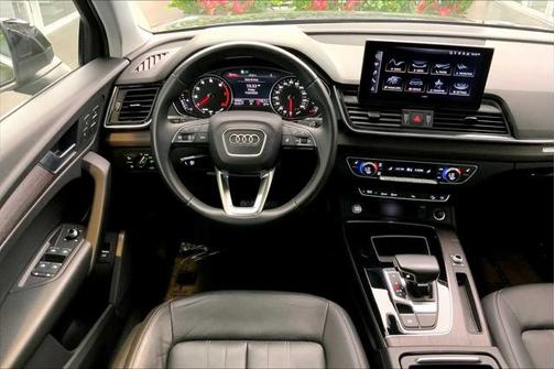 2021 Audi Q5 45 Premium