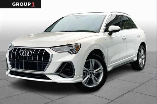 2023 Audi Q3 45 S line Premium Plus