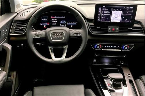 2025 Audi Q5 45 S line Premium Plus