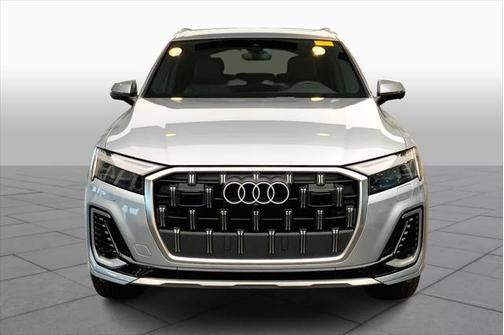 2025 Audi Q7 45 Premium