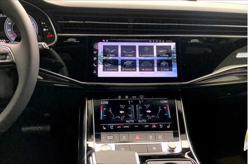 2025 Audi Q7 55 Premium Plus