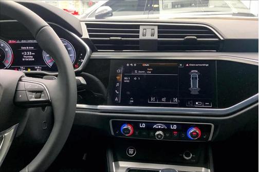 2024 Audi Q3 45 S line Premium Plus