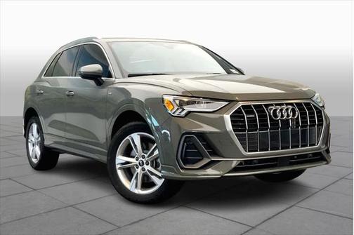 2024 Audi Q3 45 S line Premium Plus
