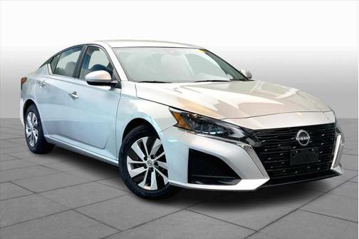 2023 Nissan Altima S FWD