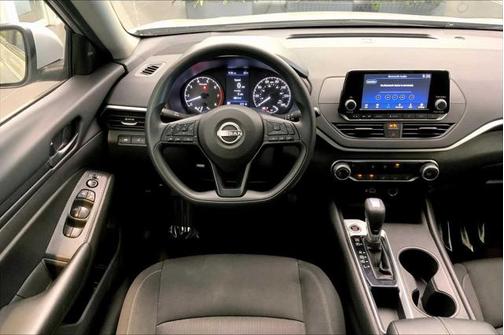 2023 Nissan Altima S FWD