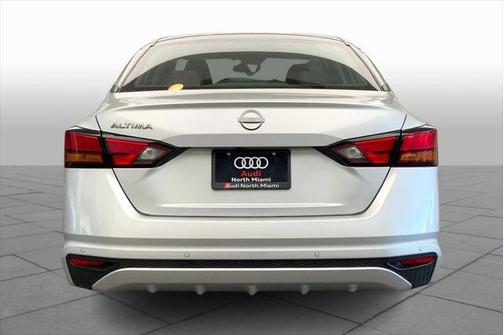 2023 Nissan Altima S FWD