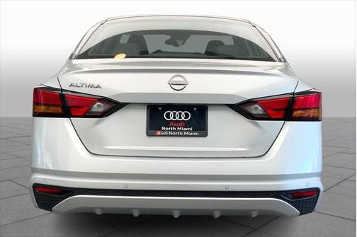 2023 Nissan Altima S FWD
