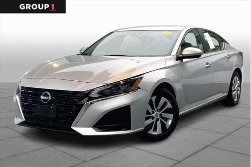 2023 Nissan Altima S FWD