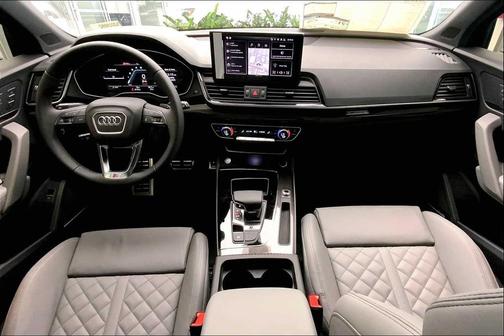 2025 Audi SQ5 3.0T Premium Plus