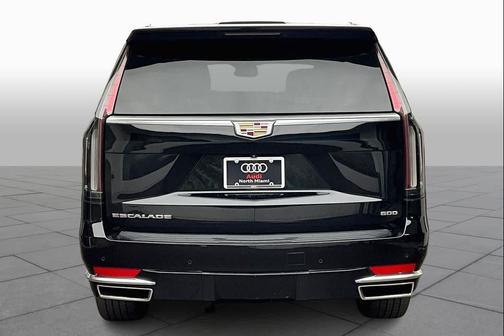 2022 Cadillac Escalade ESV Luxury