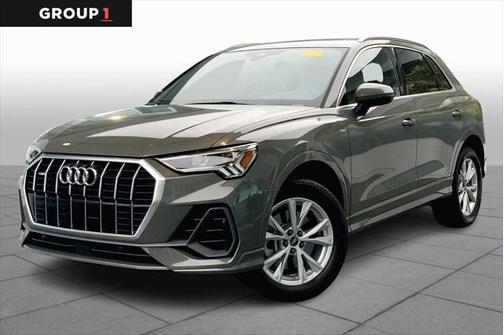 2024 Audi Q3 Premium 45 TFSI S line quattro Tiptronic