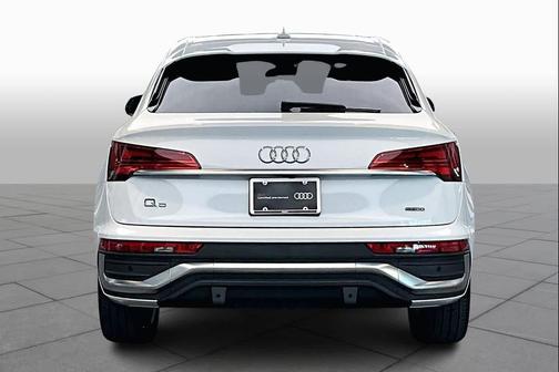 2023 Audi Q5 45 S line Premium