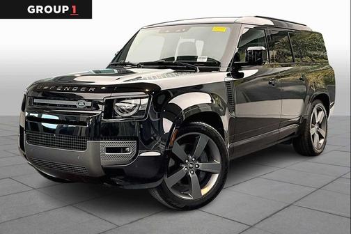 2024 Land Rover Defender 130 P400 Outbound