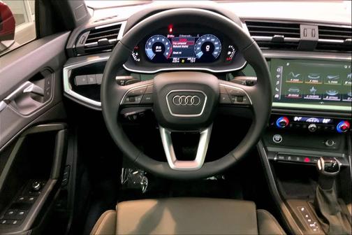 2023 Audi Q3 45 S line Premium Plus