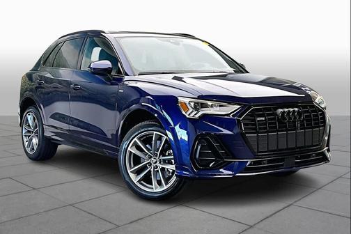 2023 Audi Q3 Premium 45 TFSI S line quattro Tiptronic