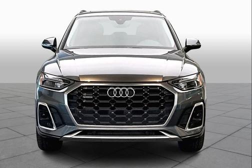 2023 Audi Q5 45 S line Premium