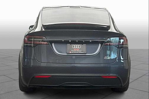 2023 Tesla Model X Plaid Tri Motor All-Wheel Drive