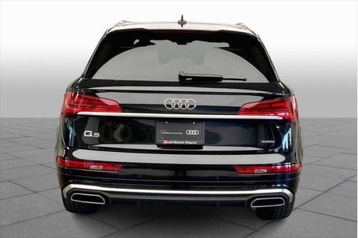 2023 Audi Q5 45 S line Premium Plus