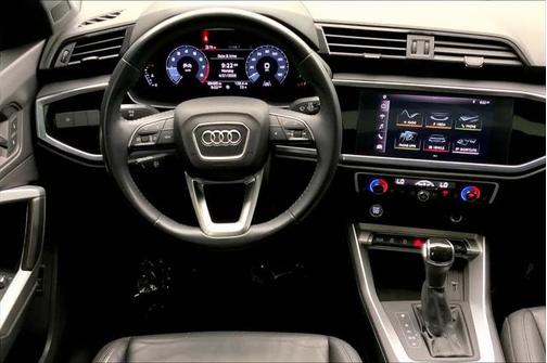 2020 Audi Q3 45 Premium