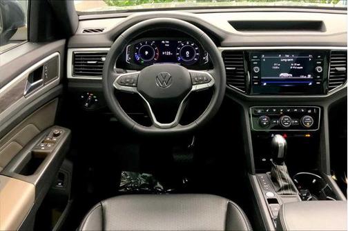 2023 Volkswagen Atlas Cross Sport 3.6L V6 SE w/Technology