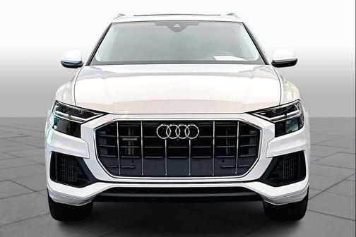 2022 Audi Q8 55 Premium