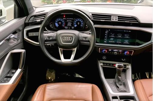2022 Audi Q3 45 S line Premium Plus