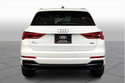 2022 Audi Q3 45 S line Premium Plus