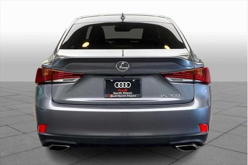 2018 Lexus IS 300 Base