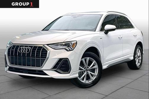 Arkona White 2024 Audi Q3 Premium 45 TFSI S line quattro Tiptronic