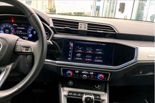 2021 Audi Q3 40 Premium