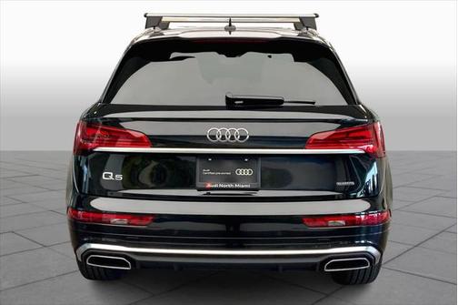 2024 Audi Q5 45 S line Premium