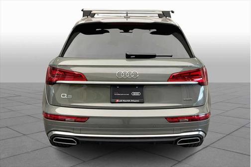2024 Audi Q5 45 S line Premium Plus