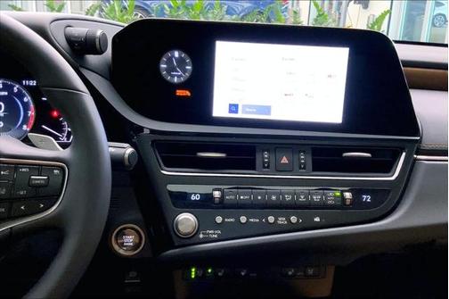 2023 Lexus ES 350 Base