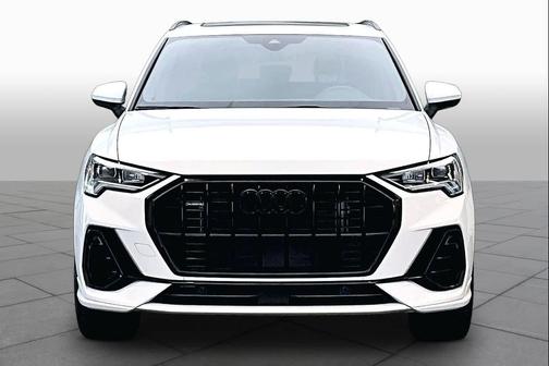 Ibis White 2023 Audi Q3 Premium 45 TFSI S line quattro Tiptronic