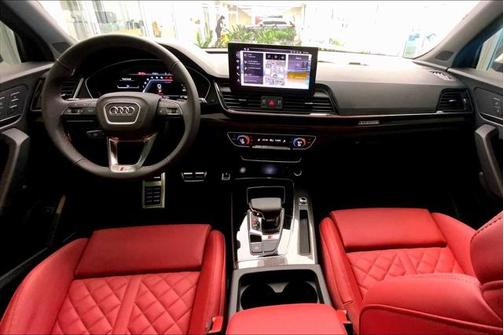 2025 Audi SQ5 3.0T Premium Plus