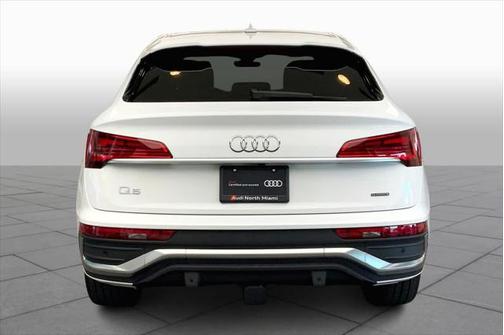 2024 Audi Q5 45 S line Premium Plus