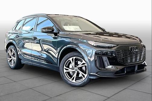 Manhattan Gray 2027 Audi Q6 e-tron Premium Plus