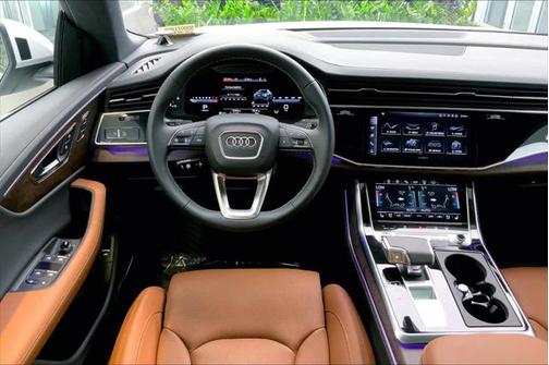 2025 Audi Q8 55 Prestige