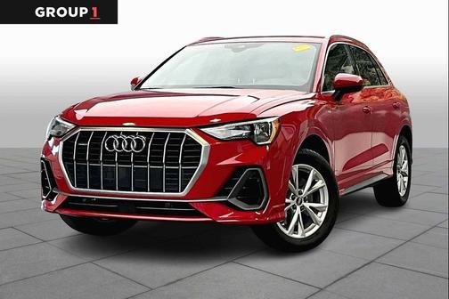 2022 Audi Q3 45 S line Premium
