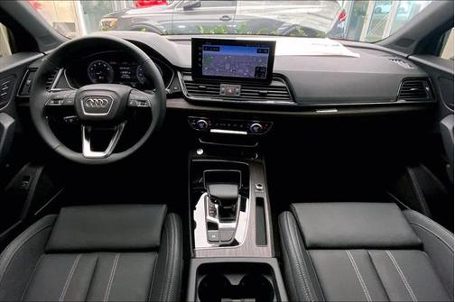 2024 Audi Q5 45 S line Premium Plus