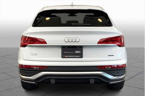 2024 Audi Q5 45 S line Premium Plus