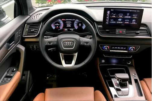 2025 Audi Q5 45 S line Premium Plus