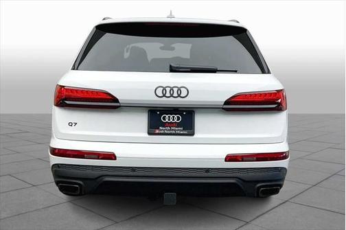 2025 Audi Q7 55 Prestige