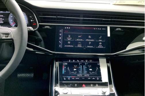 2025 Audi Q7 55 Prestige