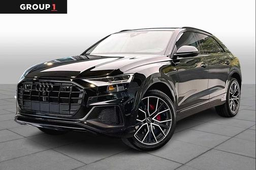 2022 Audi Q8 55 Premium Plus