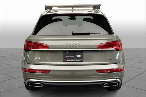 2024 Audi Q5 45 S line Premium Plus