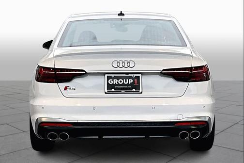 2023 Audi S4 Premium Plus TFSI quattro Tiptronic