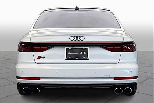 2023 Audi S8 4.0T