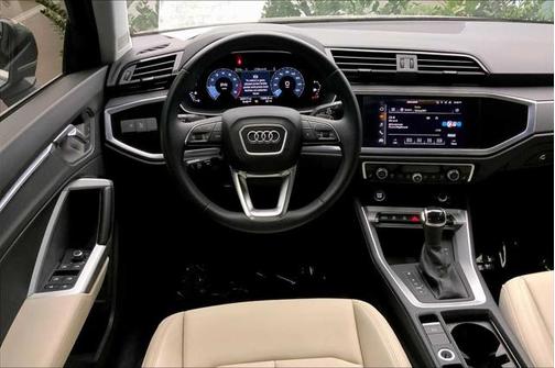 2022 Audi Q3 45 S line Premium Plus