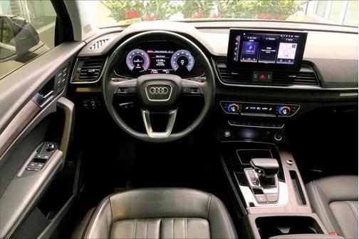2023 Audi Q5 40 Premium Plus